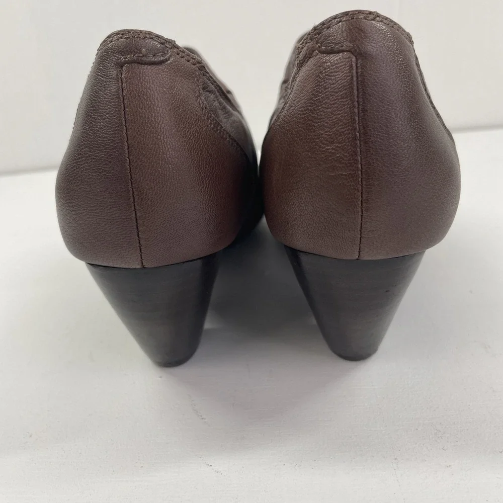 Bare Traps Womens Size 8 Tyley Brown Leather Booties Slip On Shoes Heel Button - Picture 5 of 12